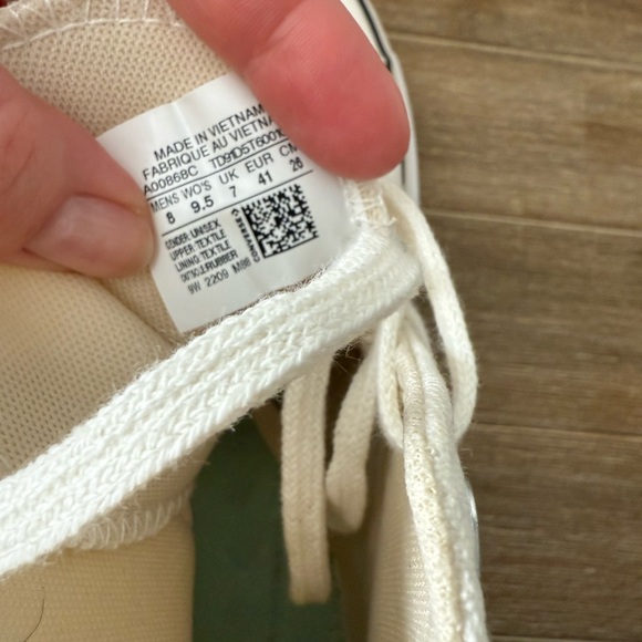 Converse Run Star Legacy CX High 'Egret'
Women’s size 9.5
Cream - Picture 6 of 15